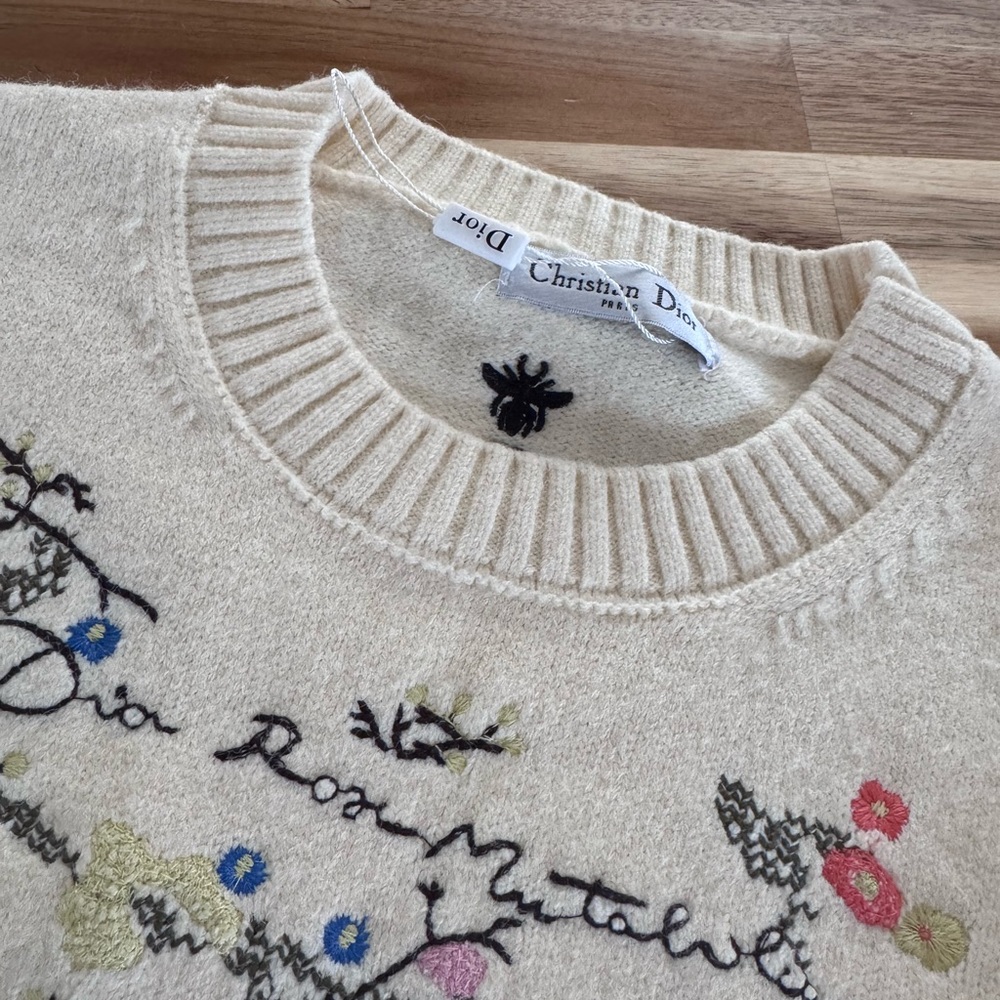 Christian Dior Embroidered crewneck cream sweater Small NWOT - Picture 15 of 15